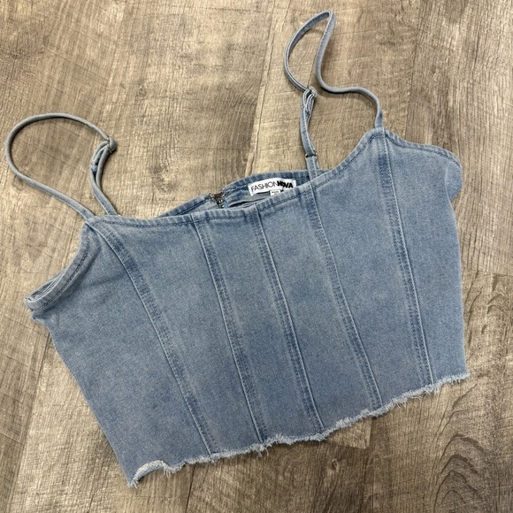 Fashion Nova Blue Denim Crop Top - Picture 1 of 4